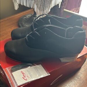 Capezio Tapsonic Tap Shoes NIB 10.5